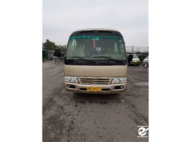 江铃 专用车 16年中型18座江铃晶马